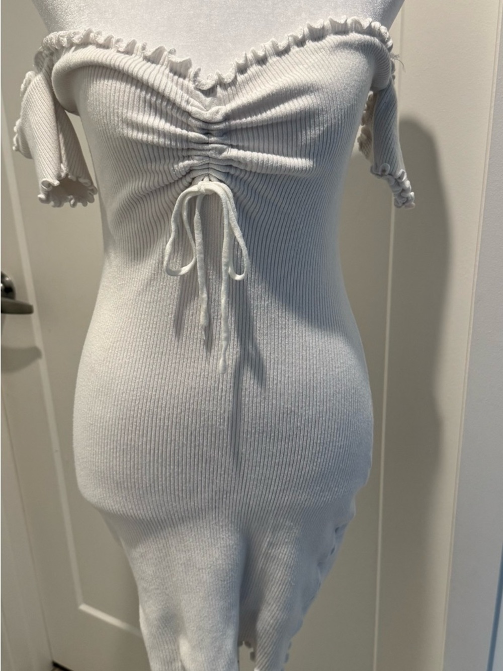 SUPERDOWN White Ribbed Off-Shoulder Dress